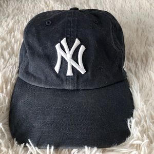New York Yankees baseball cap